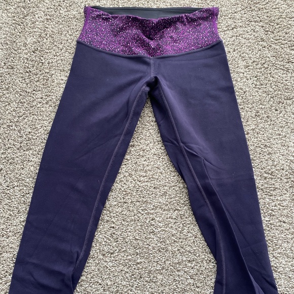 Lululemon wunder under 7/8’ legging reversible - Picture 2 of 3